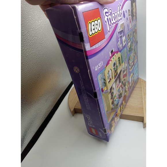LEGO FRIENDS: Heartlake Pizzeria (41311) New Box ,Damaged Box See Photos - Picture 6 of 10